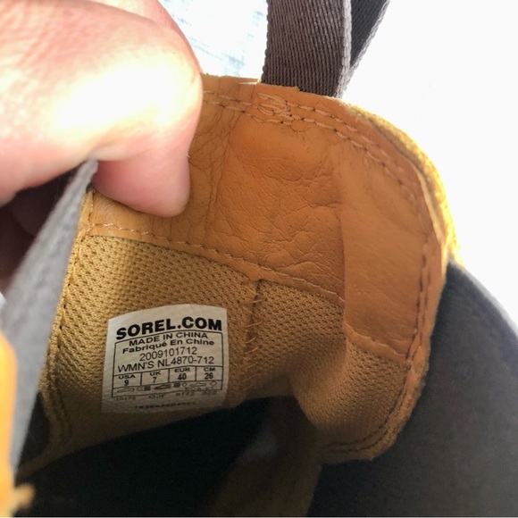 Excellent Sorel Hi-Line Chelsea Platform Boots in Camel Suede Size 9, Worn Once! - Picture 8 of 9